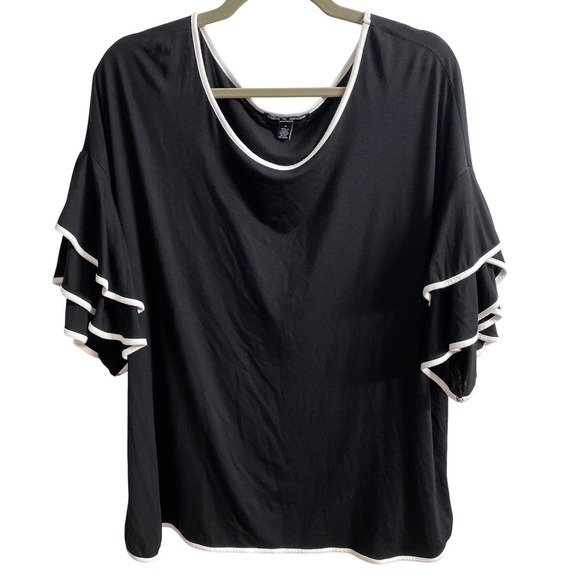 Cable & Gauge Tops - Cable & Gauge Woman Black Tier Ruffle Sleeve Knit Top White Piping 1X Scoop Neck